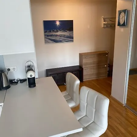 Vallika Ideaal Asukohaga Place Apartment